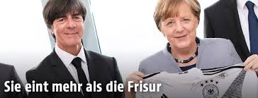 Bekannte erzählen, warum ihn unser land und unser fussball so prägten. Sie Eint Mehr Als Die Frisur News Orf At