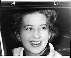 Judith Hart's Instagram, Twitter & Facebook