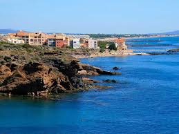 Créer un nouveau pôle touristique à vocation dominante résidentielle, favoriser l'émergence et l'installation de nouveaux commerces de proximité, structurer le pôle d'activités nautiques autour du centre nautique, Camping Cap D Agde Campingplatze In Cap D Agde Mit Yelloh Village