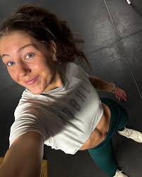 TAYYY 🇨🇦 (@taylor.fiissel) • Instagram photos and videos