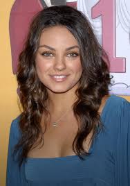 𝐌𝐢𝐥𝐚 𝐊𝐮𝐧𝐢𝐬 (𝐢𝐧 𝐜𝐡𝐚𝐫𝐚𝐜𝐭𝐞𝐫) “𝐌𝐢𝐬𝐬 𝐉𝐚𝐜𝐤𝐢𝐞  𝐁𝐮𝐫𝐤𝐡𝐚𝐫𝐭”