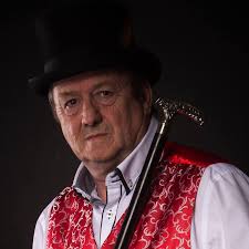 Wondering if anyone can help me piece together my fathers story? He was  born in 1921 (May) in Tonypandy. Would anyone know which school(s) he would  have attended?