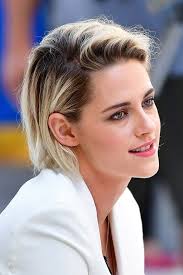 Kristen Stewart S Hair We Re Obsessed Kristen Stewart Hair Kristen Stewart Short Hair Kristen Stewart Actress