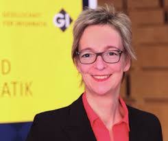 Tanja Kopp's Instagram, Twitter & Facebook