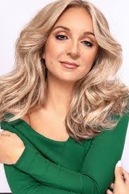 Sharon Pelletier's Instagram, Twitter & Facebook