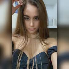 Is the Crosstrek legroom comfortable for 6'4" drivers?