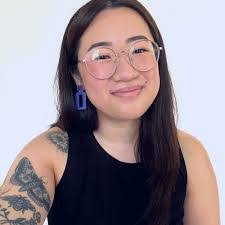 Jayde Wolf's Instagram, Twitter & Facebook