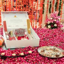 5 Unconventional Gift Ideas For Diwali Uniquediwaligiftideas Diwaligiftideasforemployees Diwaligiftideasforcolleagu Diwali Gift Hampers Diwali Gifts Diwali