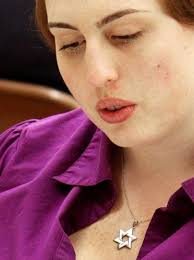 Quad-City Jewish community unites for Passover, mourns weekend tragedy