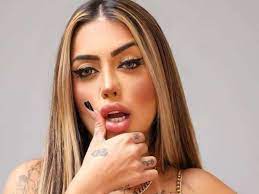 De Férias com o Ex': Cenas quentes de Mirella e Will chocam a web