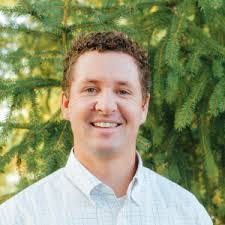 Travis Reddick's Instagram, Twitter & Facebook