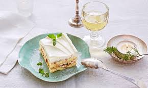 You can find the best candlelight dinner with room facility on experiencesaga's website. Candle Light Dinner Fur Verliebte Chefkoch De