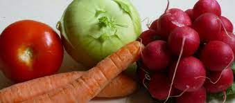 In den auslagen unserer landwirte spiegelt sich die jahreszeit wider. Regionales Obst Und Gemuse Bzfe