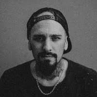 4 "Roman Benvenuto" profiles