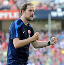 Als arbeitsloser trainer hat sich thomas tuchel in kürzester zeit größte popularität erworben. Goal Ar Twitter Augsburg Ii Mainz Borussia Dortmund Psg Chelsea Welcome To The Premier League Thomas Tuchel