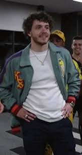 Jackman thomas harlow (born march 13, 1998) is an american rapper, singer, and songwriter. Im Online On Twitter Jack Harlow Standing Like A Dad Staring At A Fresh Cut Lawn Trillerfightclub