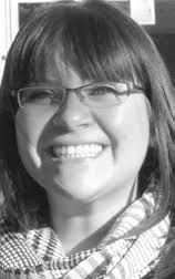 Volunteers help with tax returns