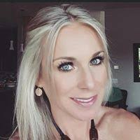 Janna Cooley's Instagram, Twitter & Facebook