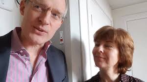 Lynn Bowles leaves BBC Radio 2