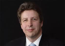 Audit official's deal was struck the first day he qualified for early  retirement