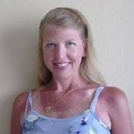 Jennifer Kuster's Instagram, Twitter & Facebook