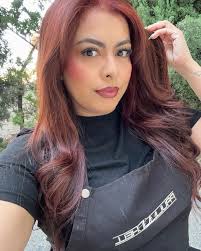 Adis Reyes's Instagram, Twitter & Facebook