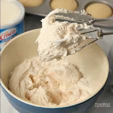 Use This Homemade Crisco Frosting Recipe To Decorate Your Cakes Cookies It S Delicious Bakery Frosting Frosting Recipes Crisco Frosting Cake Frosting Recipe