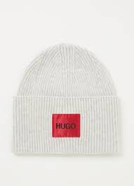 Enough to please the whole family! Hugo Boss Bonnet En Tricot Cotele Xaff Avec Patch Logo Gris Clair De Bijenkorf