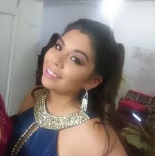 Daniela Chavarria-Oficial की प्रोफ़ाइल