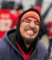 Chris Alers's Instagram, Twitter & Facebook