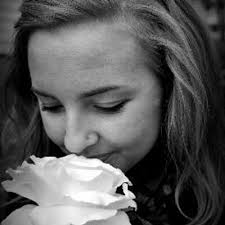 Sonja Bergeron's Instagram, Twitter & Facebook