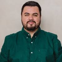 50+ perfiles de «Hugo Puente»