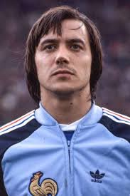 RIQUET" est une belle personne tout en ayant été un très bon footballeur.** 