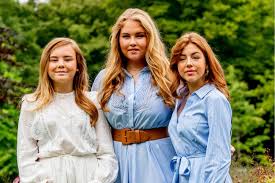 A unique, sustainable fashion, slow fashion, boutique brand, in a world of mass retail. Prinzessin Amalia Ihre Schwestern Bewaffneter Mann In Ihrer Schule Verhaftet Gala De