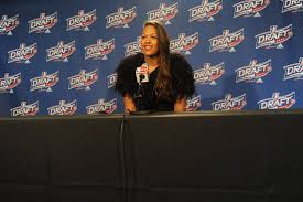Elizabeth cambage (born 18 august 1991) is an australian professional basketball player for the las vegas aces of the women's national basketball association (wnba) and the australian opals. Unapologetically Liz Bleacher Report Latest News Videos And Highlights
