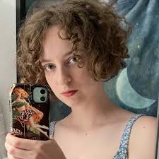 hello new friends ✨🪩 a reintroduction