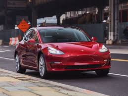Elon Musk Told Tesla Employees They Should Be Making 7 000 Model 3s Per Week By November 28 Tesla Model Tesla Tesla Car