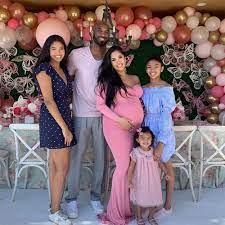 Kobe bryant, 41, died in a tragic helicopter crash on jan. Kobe Bryant Wishes Pregnant Wife Vanessa Happy Mother S Day People Com