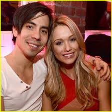 30 Rock' Star Katrina Bowden is Married!