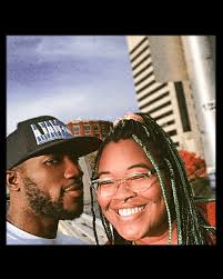 A beautiful time to be alive 💛🤎🧡