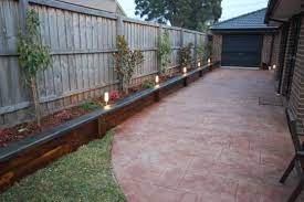 54 Beautiful Yet Functional Privacy Fence Planter Boxes Ideas Matchness Com Building A Raised Garden Easy Landscaping Building Raised Garden Beds