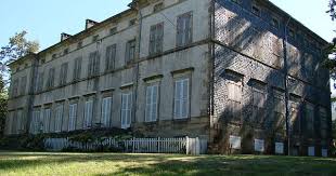 Chateau De Soult Berg A Saint Amans Soult Tarn Chateau Construit De 1829 A 1835 Par Le Marechal Soult Dans Son V Chateau Monuments Historiques Fontainebleau