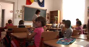 Au aflat ca la sfarsitul clasei a doua se finalizeaza si o etapa importanta din viata lor de elevi, etapa in care au dobandit achizitiile fundamentale (cititul. Evaluarea NaÅ£ionalÄ 2017 Subiectele Pe Care Le Au Avut De Rezolvat Elevii Claselor A Ii A La Proba De Scriere La Limba RomanÄ