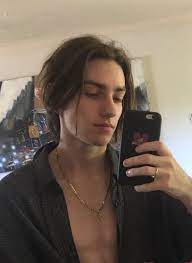 Cute guys with long hair tumblr. Pin By Lavrentiy On Boys Boys Long Hairstyles Long Hair Styles Men Long Hair Styles