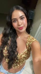 Sarah Dibiase's Instagram, Twitter & Facebook