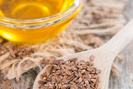 Flaxseed oil also nourishes your scalp and makes hair strong. Flaxseed Oil For Strong And Healthy Hair Growth