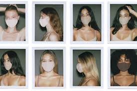 Parcourez une large sélection de masque tissu et de protections pour le visage en différents tissus et modèles, créée par une communauté de petits entrepreneurs. Kim Kardashian West Lance Une Gamme De Masques En Tissu