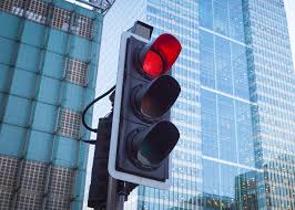Majoriti kereta pada zaman ini semuanya automatik bagi memudahkan sesiapa sahaja memandunya. Jangan Sesekali Abaikan Lampu Merah Platform Insurans Kereta