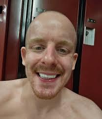 RUNNING FAIL!! 5.5 miles of a 6 mile run and I fall. 🤕 Worst ever. Fat  lip, cuts and scrapes