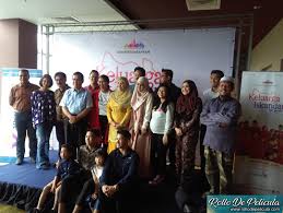 Dapatkan permainan ini melalui ipad atau iphone anda. Keluarga Iskandar Musim 2 Full